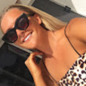 Meet your Posher, Ellie